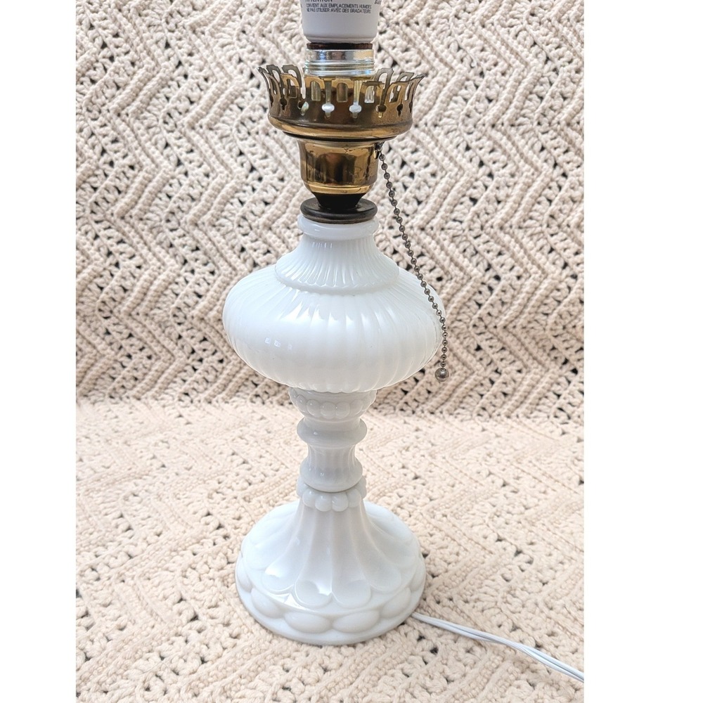 Vintage Milk Glass Table Lamp White Ribbed Hobnail Newly Wired Pull Chain